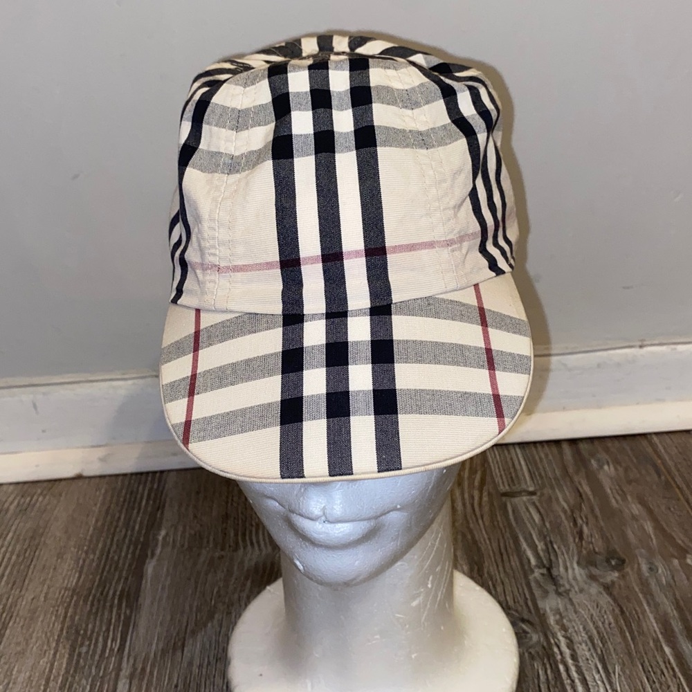Burberry infant unisex Nova check Cotton  Hat Size 50